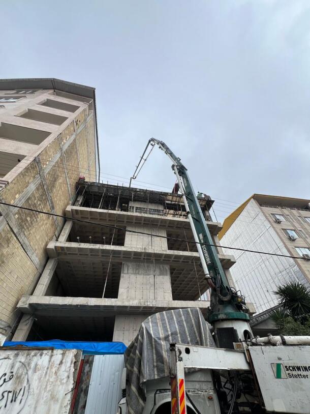 فرایند بتن ریزی سقف طبقات